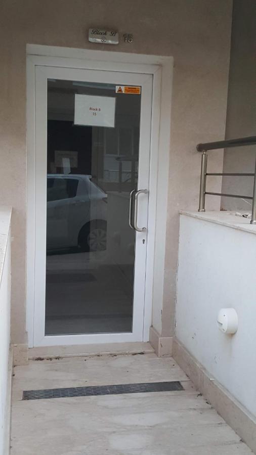 The Carobs Apartment Marsaskala Exterior photo